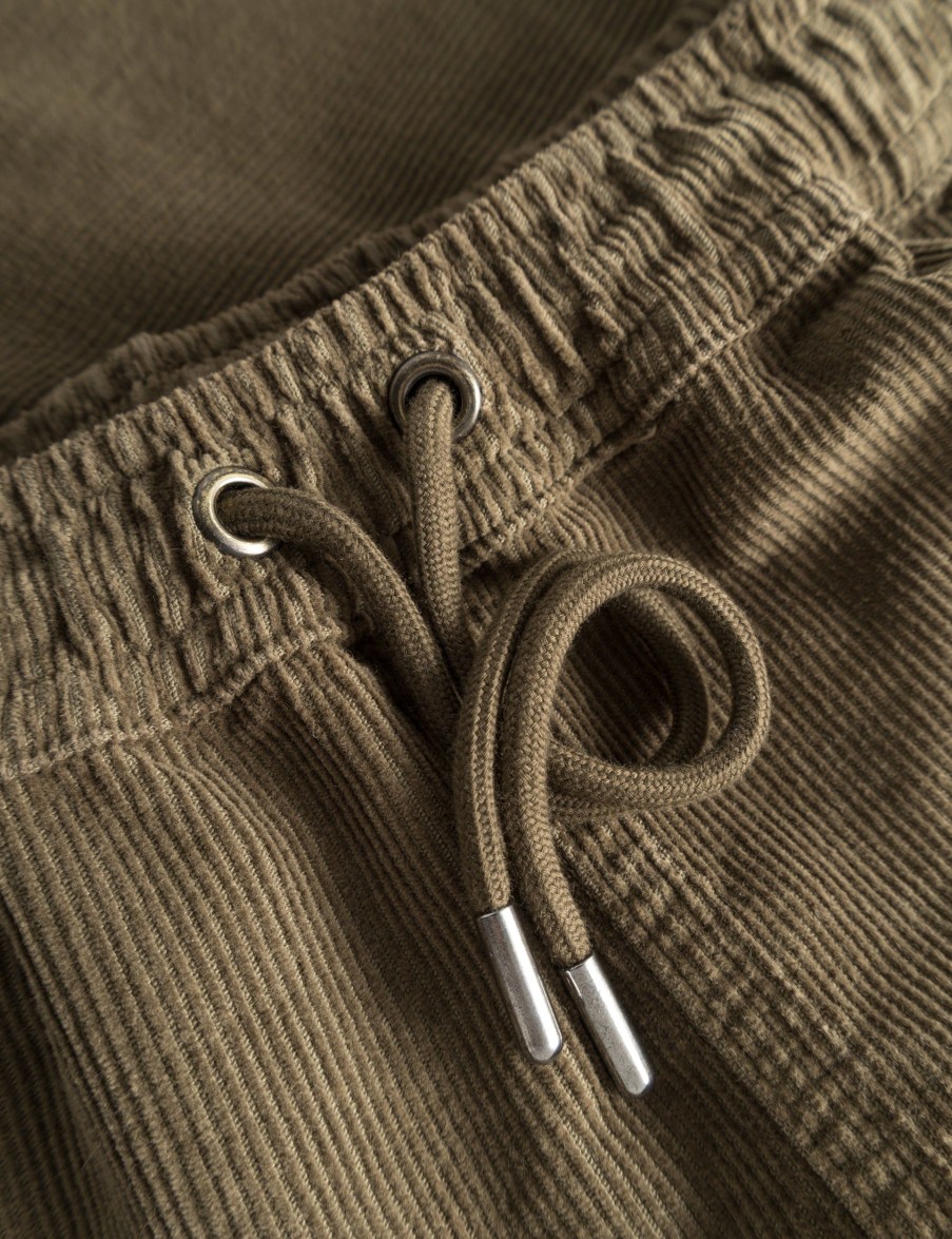 Forét Dose Corduroy Shorts-Army | Shorts